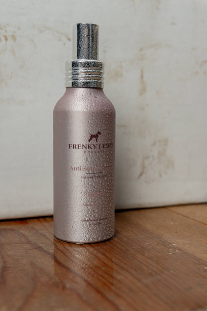 Spray Anti-Miros pentru câini- Lemn de Santal, Vanilie & Iasomie - 100ML
